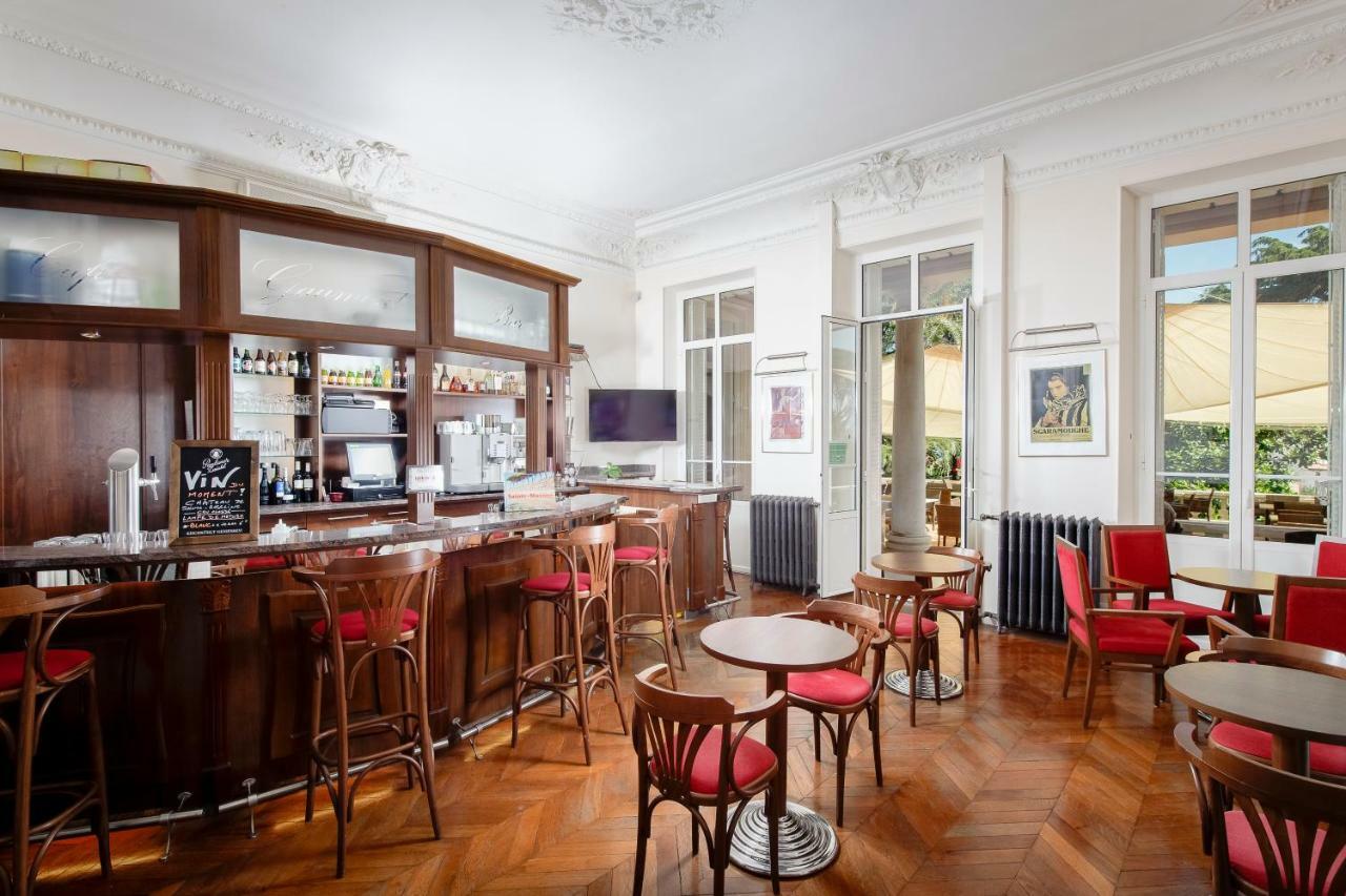 Hotel Les Tourelles Sainte-Maxime Bagian luar foto